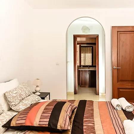 Apartment Cozy 2 Bedroom In