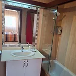 Cozy 2 Bedroom In * Адехе