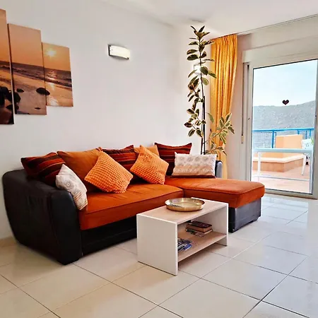Апартаменты Cozy 2 Bedroom In *