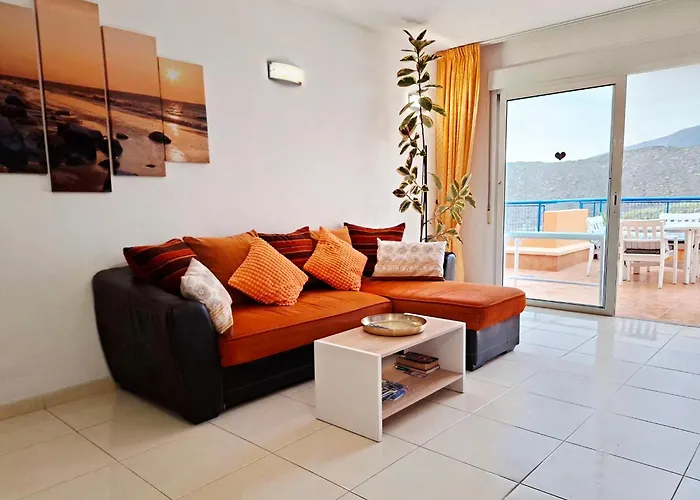 Апартаменты Cozy 2 Bedroom In *